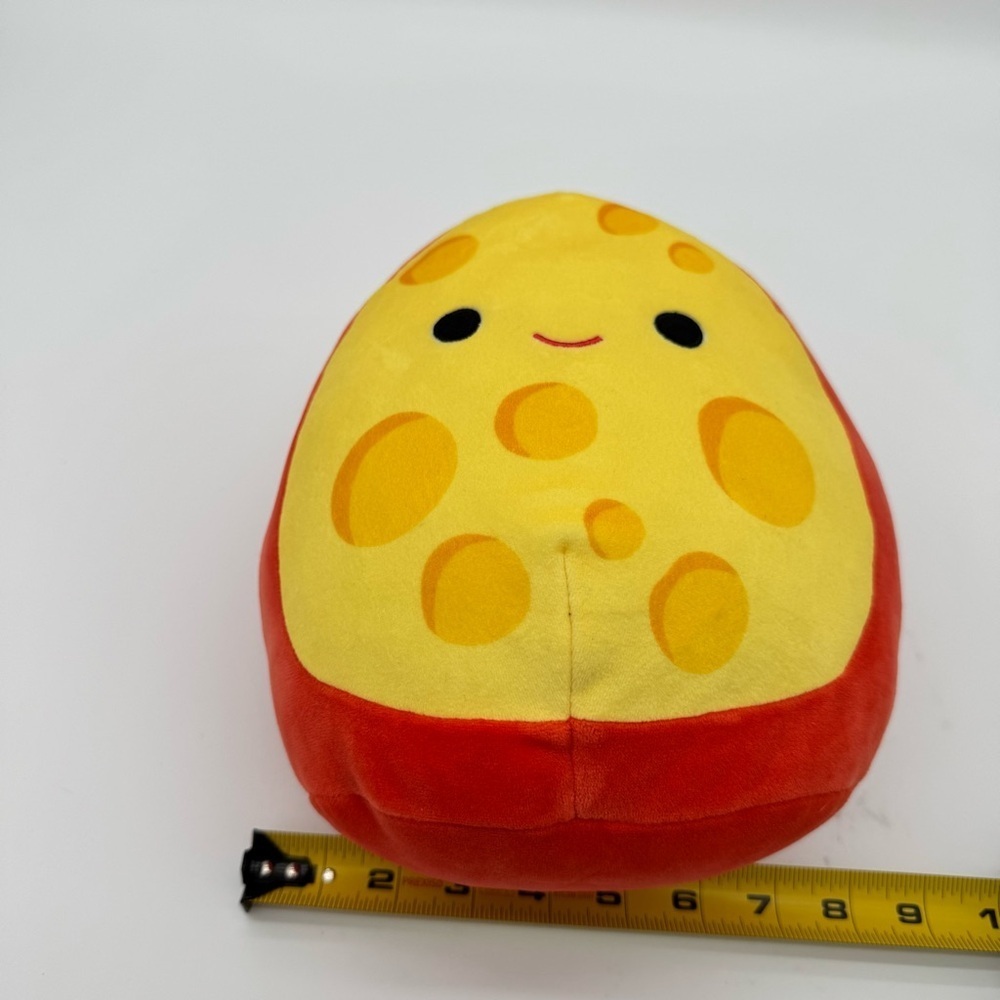 Squishmallow Mannon The Gouda Cheese 7 Inches